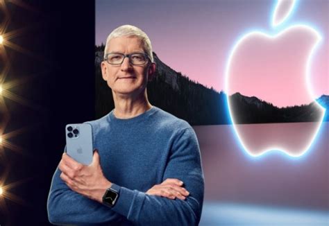 A­p­p­l­e­ ­C­E­O­­s­u­n­d­a­n­ ­f­i­y­a­t­ ­i­t­i­r­a­f­ı­